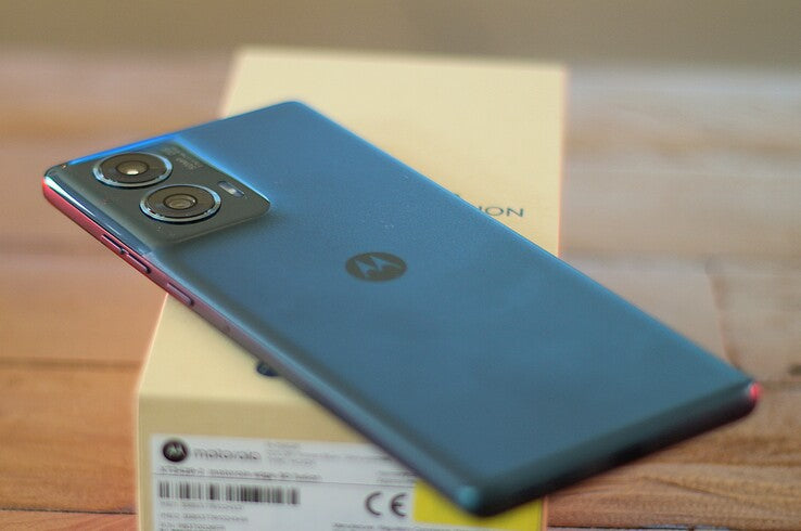 EDGE 50 PRO 12GB (New)